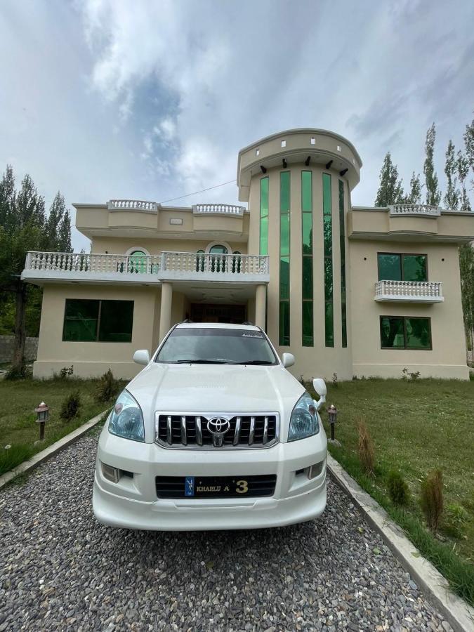 Skardu Saraye Hotel & Resort Екстер'єр фото