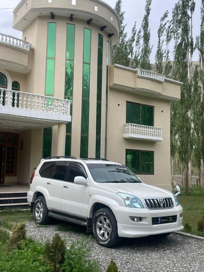 Skardu Saraye Hotel & Resort Екстер'єр фото