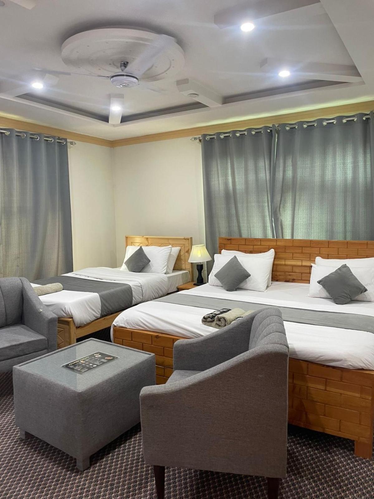 Skardu Saraye Hotel & Resort Екстер'єр фото